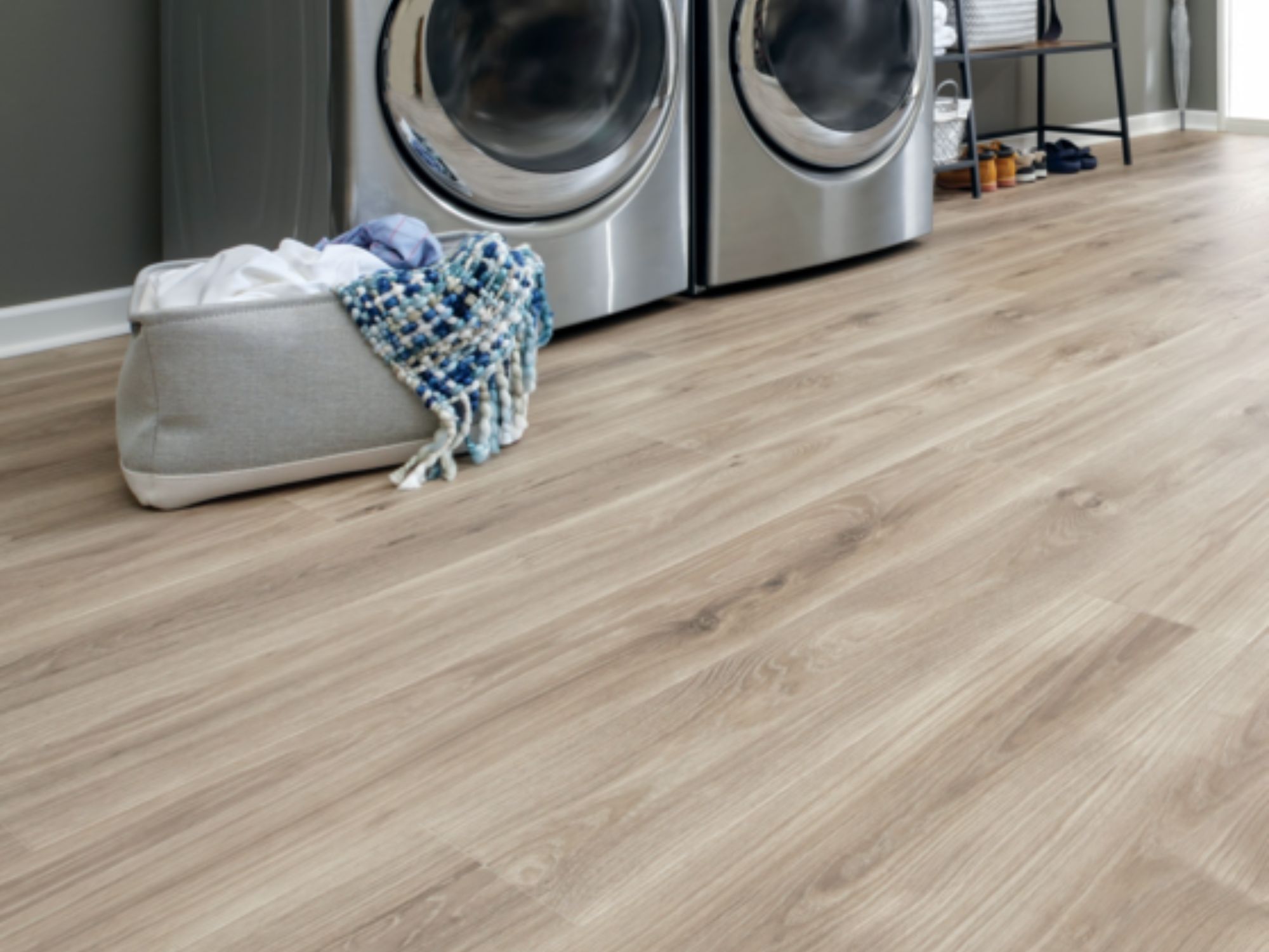 waterproof vinyl flooring Toronto, ON